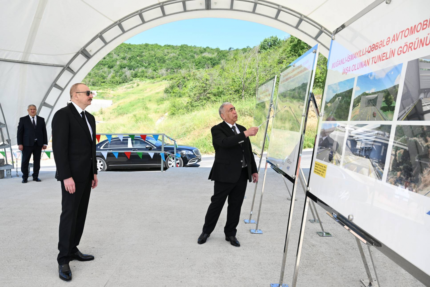 President Ilham Aliyev reviewed the progress of construction on the Mughanly–Ismayilli–Gabala highway